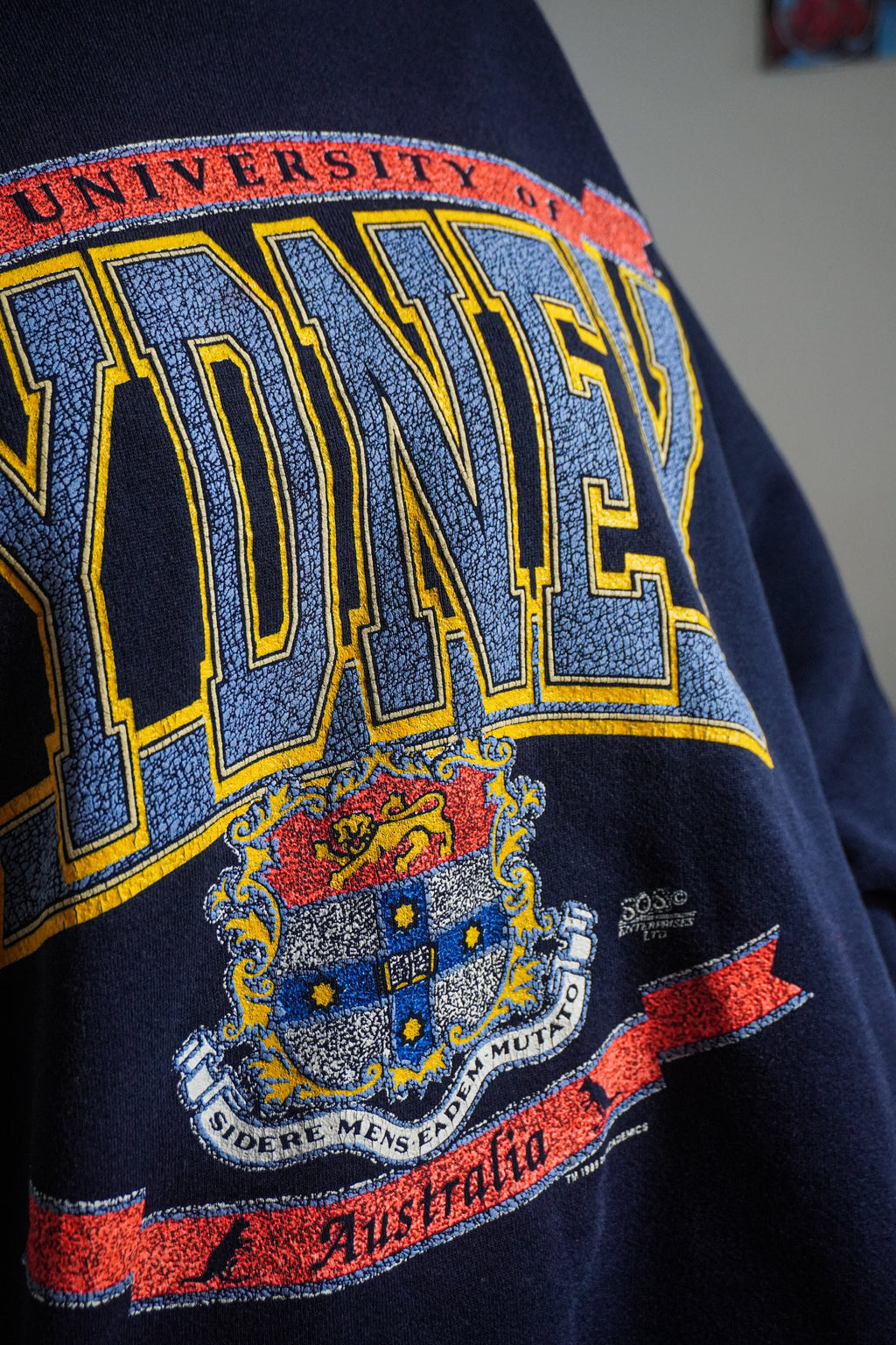Vintage 1989 The University of Sydney Australia Navy Blue Graphic Crewneck Sweatshirt Size L