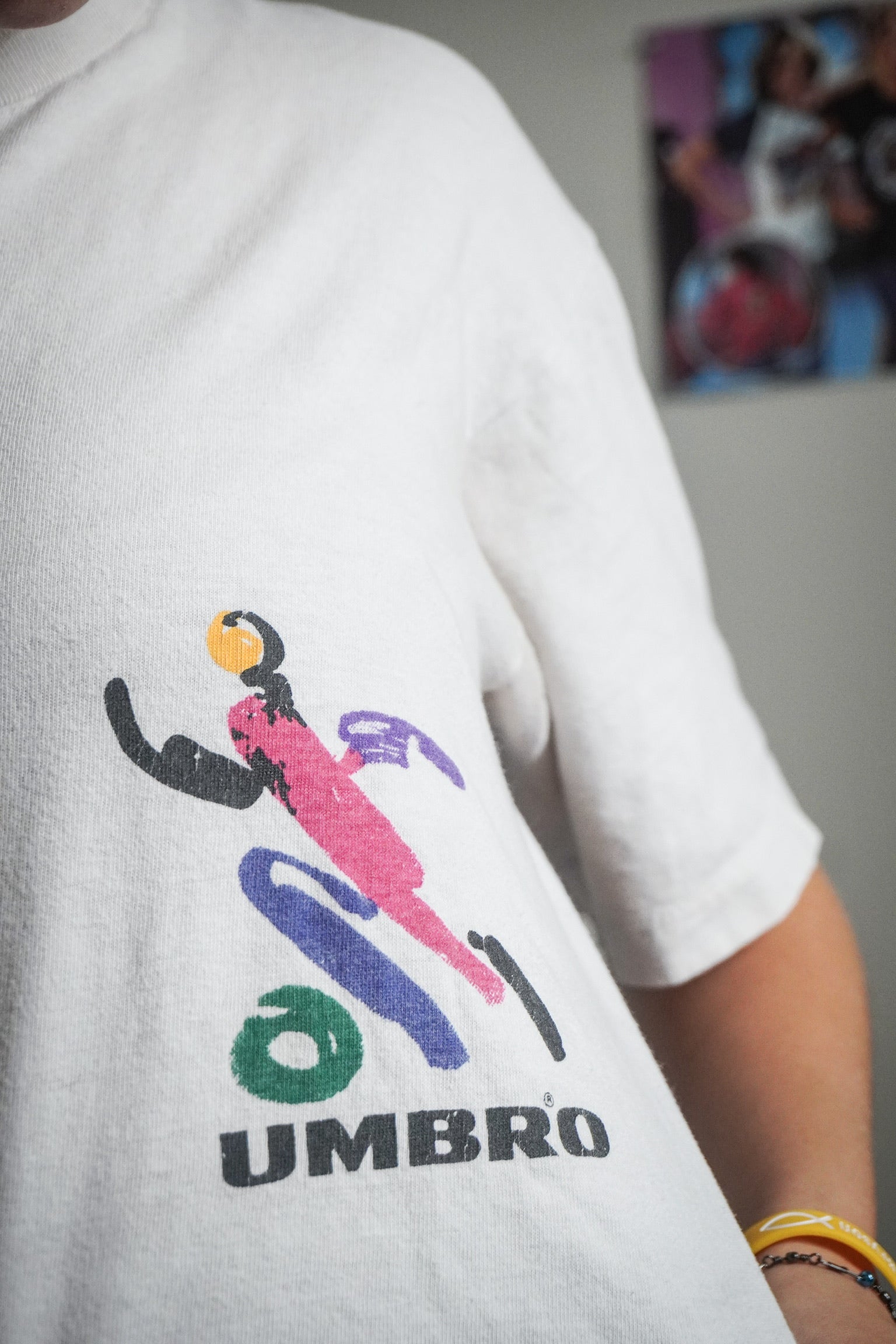 Vintage 90s Umbro Retro Sports Graphic Single Stitch White Tee Shirt Youth XL