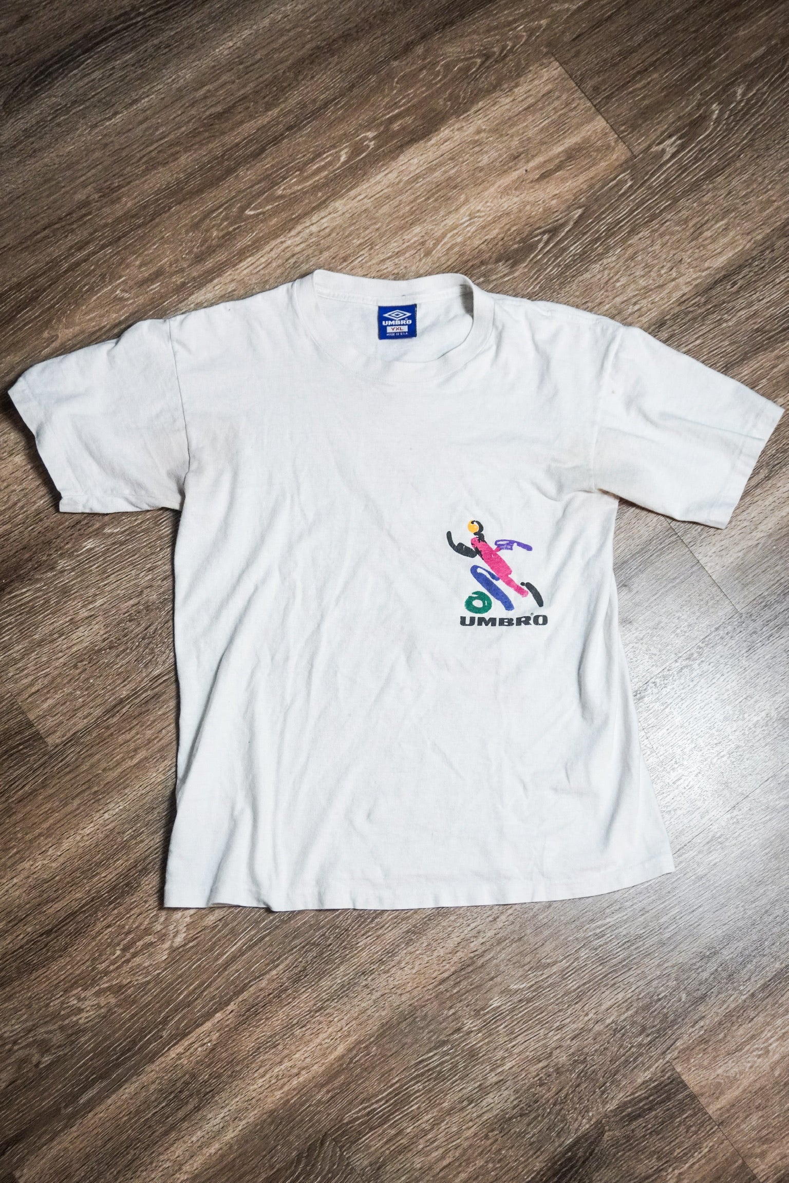 Vintage 90s Umbro Retro Sports Graphic Single Stitch White Tee Shirt Youth XL